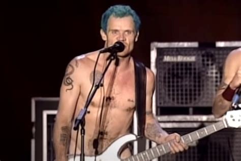 flea playing naked|RHCPs Flea Pleaded With Woodstock 99 Crowd to Stop Groping。